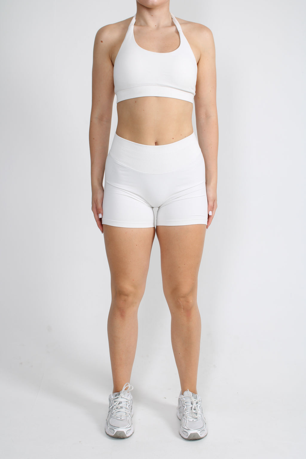 CORE SHORTS PEARL